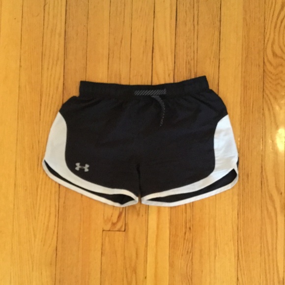 girls black under armour shorts